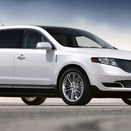 2013 Refreshed MKT Gets New Grill, More Powerful Engine and New Standard Features
