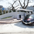 Honda Installs Solar-Powered Hydrogen Station at Its Japanese Office