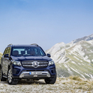 Mercedes unveils new GLS