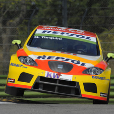 SEAT leads the 2009 World Touring Car Championship