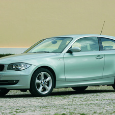 BMW 120i Coupe Auto (E82)