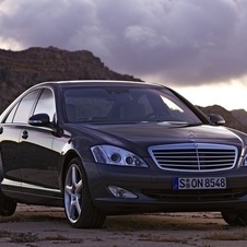 Mercedes-Benz S 500 4MATIC