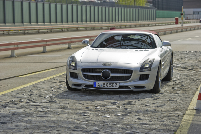 Mercedes release first details of SLS AMG Roadster Mercedes release first details of SLS AMG Roadster