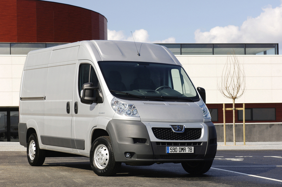 Peugeot Boxer 333 L2H2 2.2 HDi