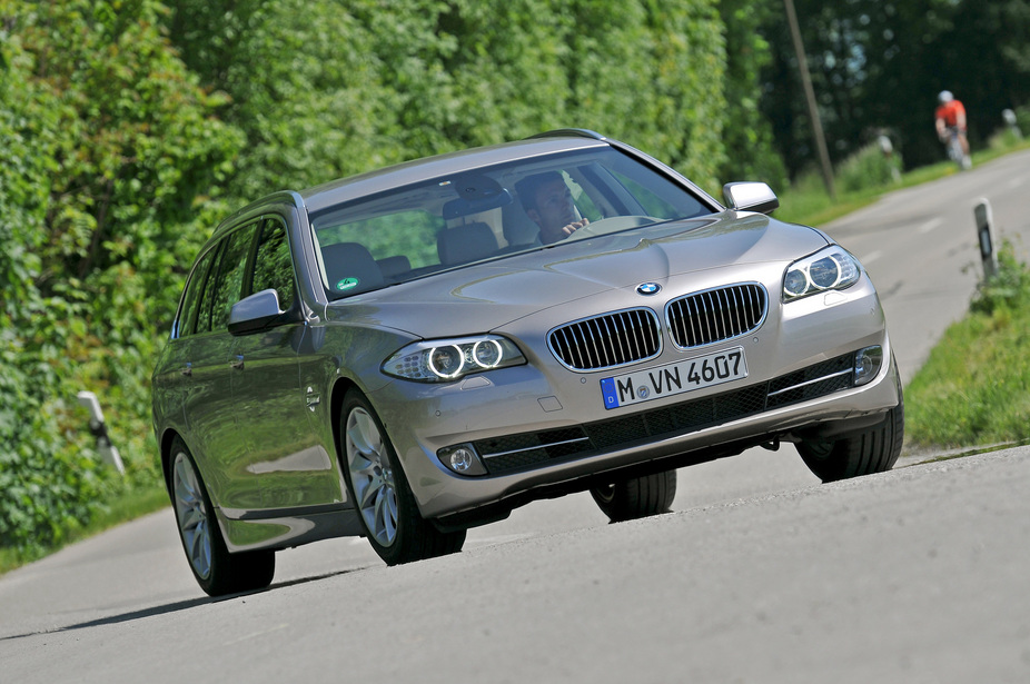 BMW 528i Touring Automatic