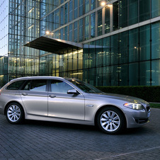 BMW 530i Touring AT