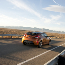 Hyundai unveils the 2012 Veloster in Detroit