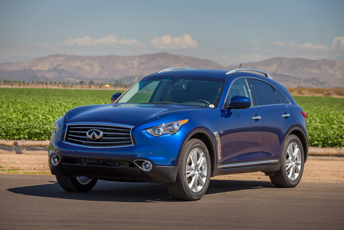 Infiniti QX70 5.0 AWD