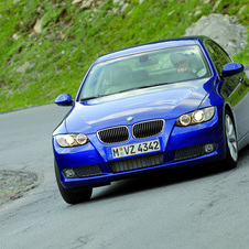 BMW 330i Coupé