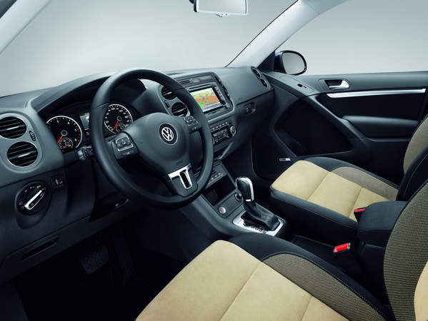 First pictures of the new Tiguan released ahead of Genebra First pictures of the new Tiguan released ahead of Genebra