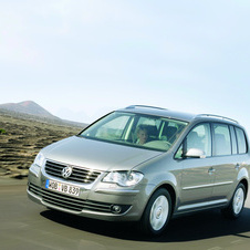 Volkswagen Touran 1.9I TDI 105cv DSG7 DPF Conceptline 5L.