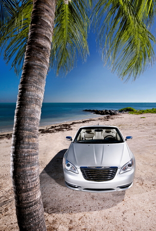 Chrysler launches the 2011 200 Convertible Chrysler launches the 2011 200 Convertible