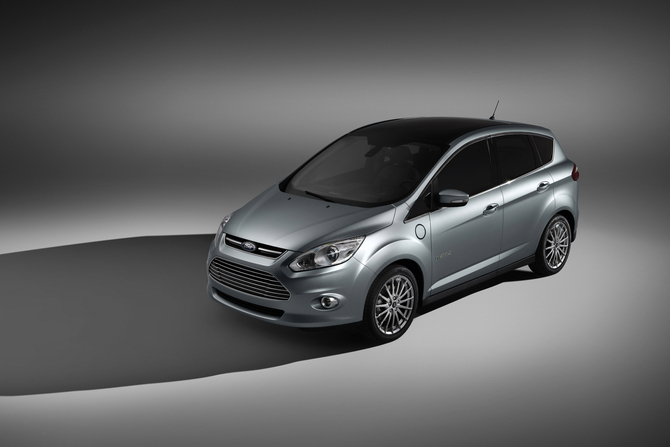 Ford triples capacity for electric vehicles Ford triples capacity for electric vehicles