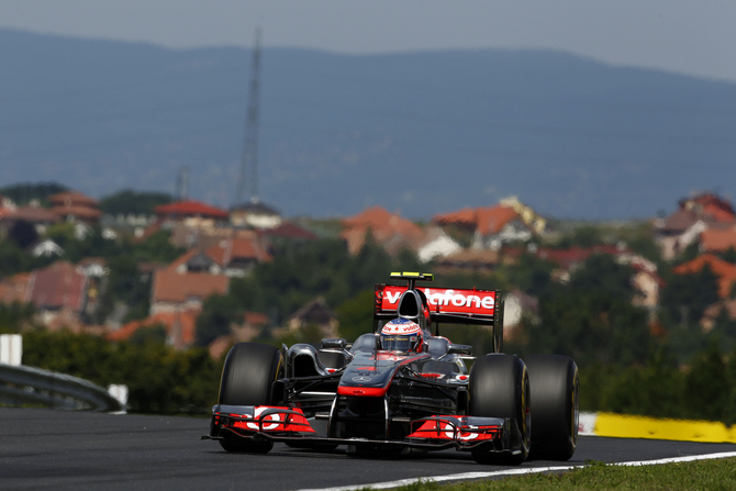 Button Wins a Rainy Race in Hungary Button Wins a Rainy Race in Hungary