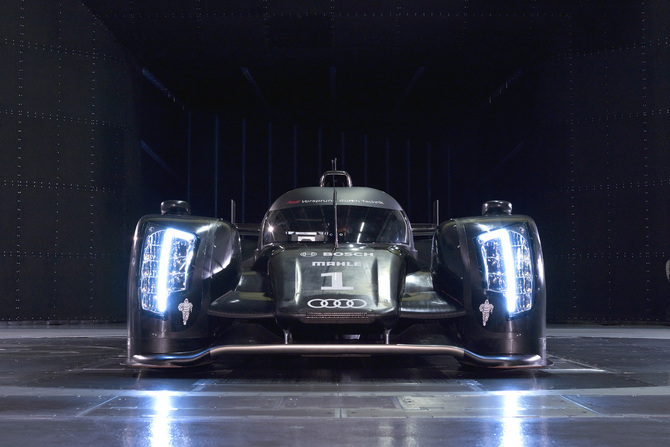 R18: the new Le Mans challenger from Audi R18: the new Le Mans challenger from Audi