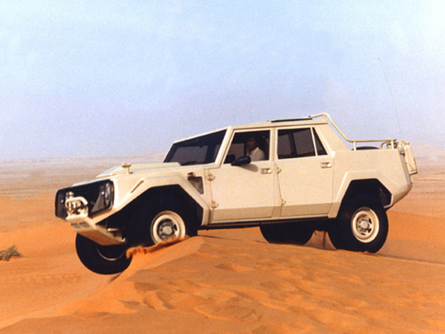 Lamborghini LM004