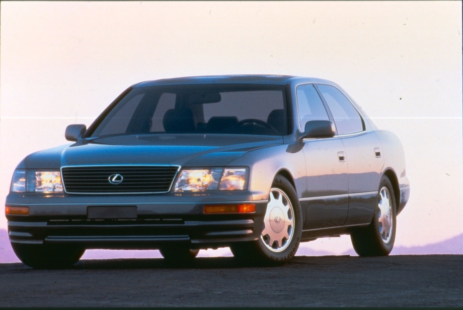 Lexus LS400