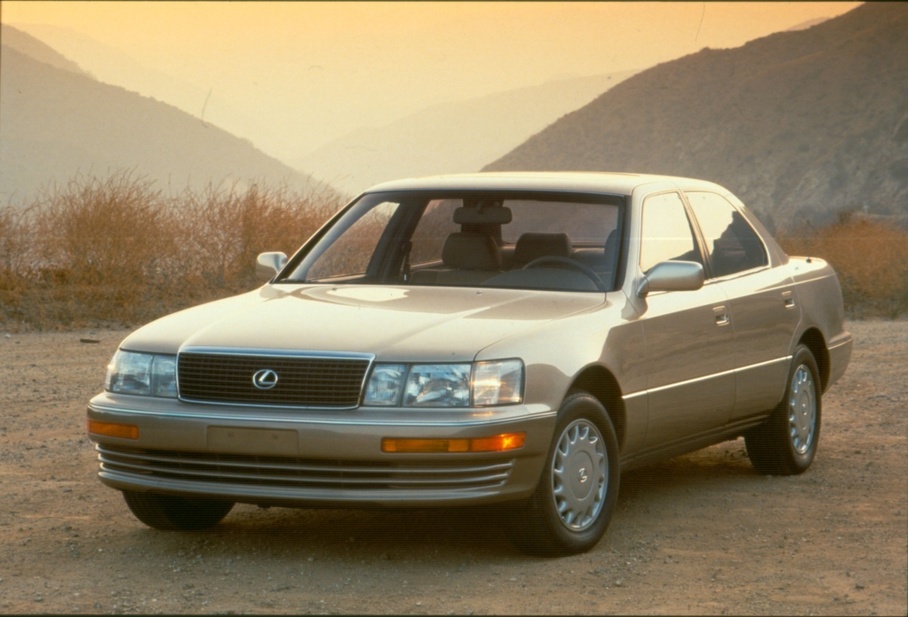 Lexus LS400