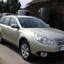 Subaru Outback 2.5i Premium