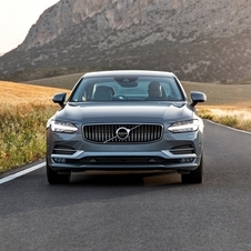 Volvo S90 D5 AWD Momentum Connect Geartronic