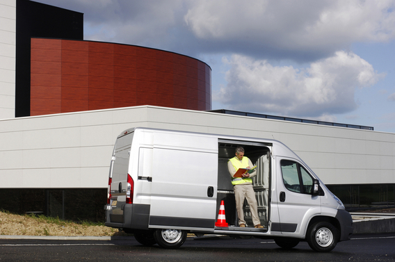 Peugeot Boxer 330 L1H2 2.2 HDi CVM6