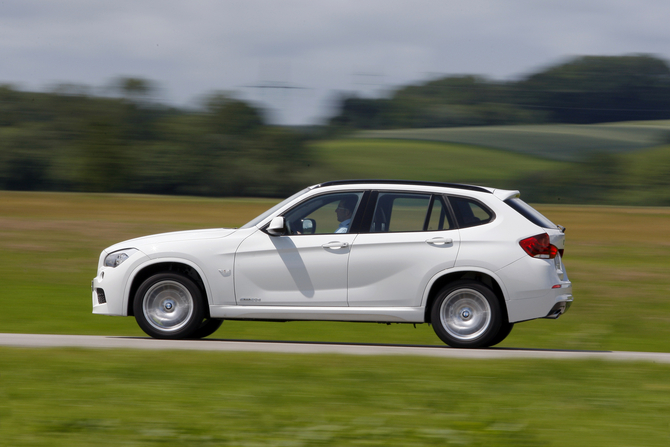 BMW shows off new engines for BMW X1 BMW shows off new engines for BMW X1