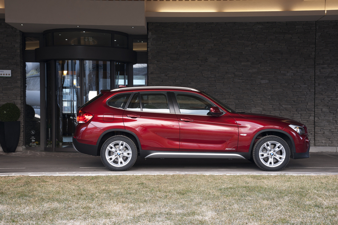 BMW X1 sDrive20i AT