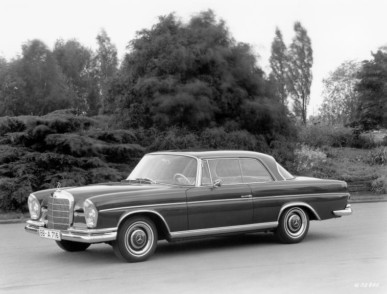 Mercedes-Benz 300 SE Coupé