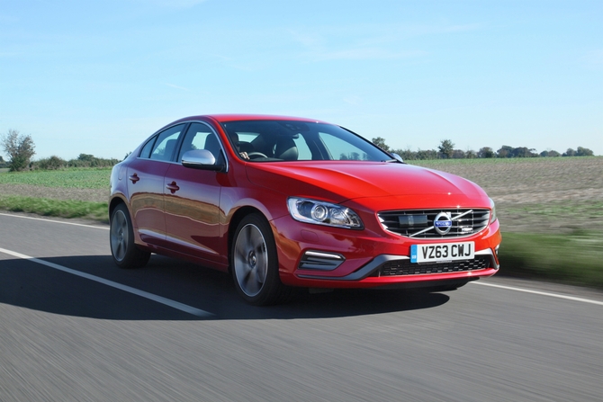 Volvo S60 D5 R-Design Summum Powershift