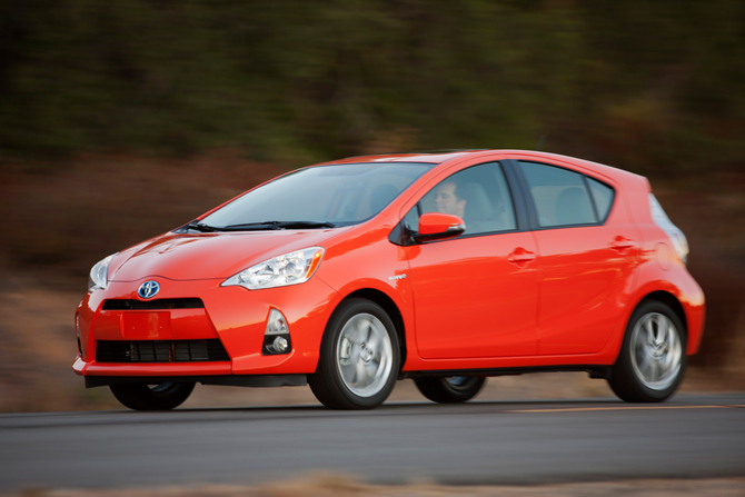 Prius buyers have a higher tendency to buy another than other hybrids 