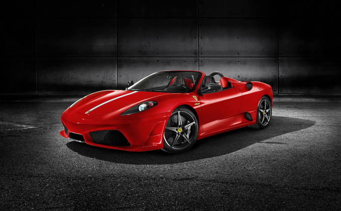 Ferrari Scuderia Spider 16M