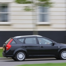 Kia cee'd SW 2.0 CRDi 140cv TX (09)
