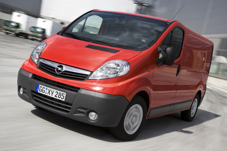 Opel Vívaro Van 2.9T L1H2 2.5 CDTI 146cv
