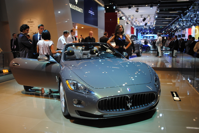 Fine Corinthian Leather: Maserati Builds GranCabrio with Interior by Fendi