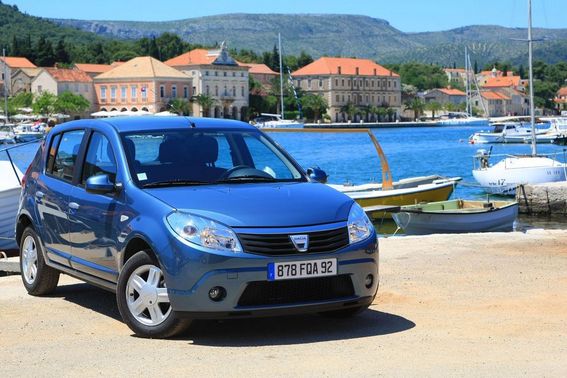 Dacia Sandero 1.2 16v Access