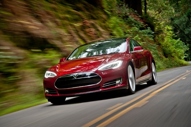 Tesla is building a charging network across Germany Tesla is building a charging network across Germany