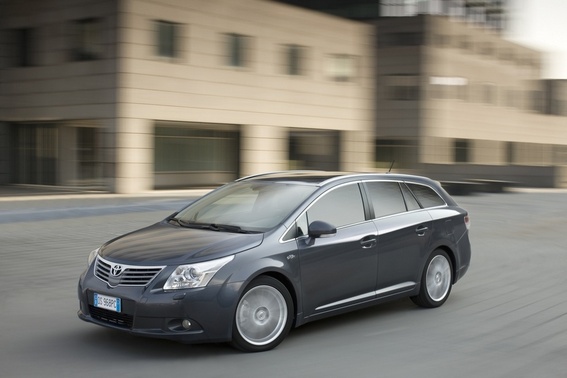 Toyota Avensis Tourer 2.0 D-4D T Spirit