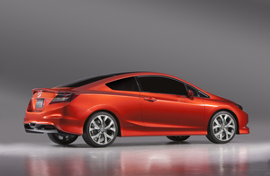 First official glimpse on the next generation Civic revealed