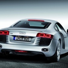 Audi R8 4.2 Coupe quattro