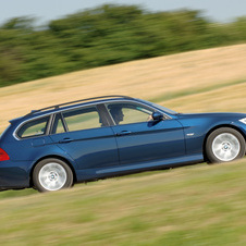 BMW 325i Touring Automatic