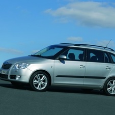 Skoda Fabia Break 1.6 16v Elegance Automatic