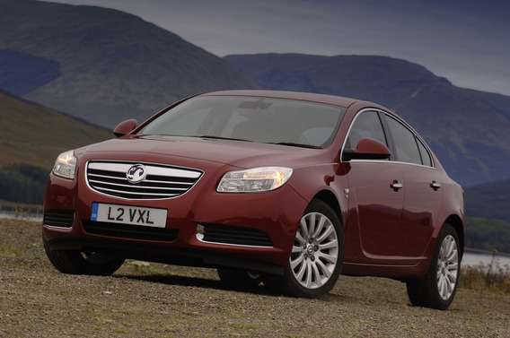 Vauxhall Insignia Hatchback 1.4T Elite Nav