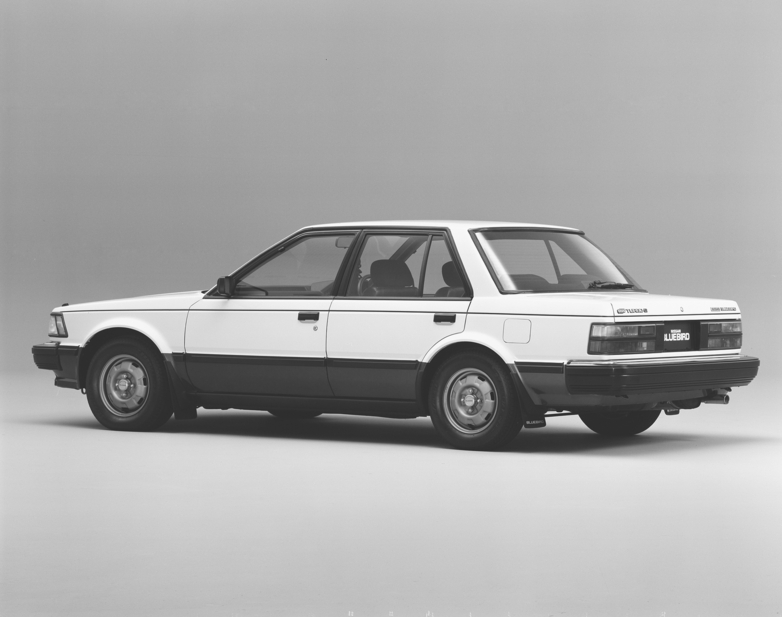 Nissan Bluebird Sedan 1800SSS-EX