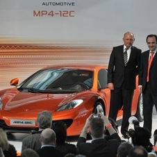 McLaren officially presents the MP4-12C