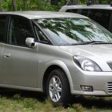 Toyota Opa 2.0i