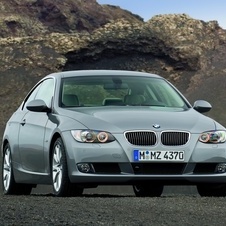 BMW 325i xDrive Coupe Auto (E92)