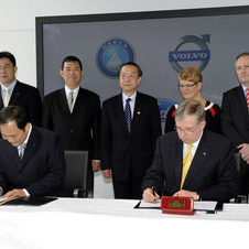 Ford reaches agreement to sell Volvo Cars to Geely