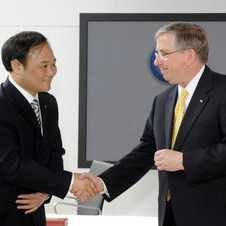 Ford reaches agreement to sell Volvo Cars to Geely