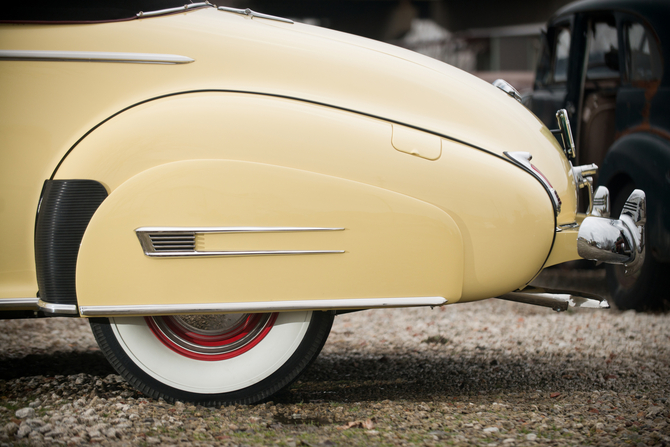 Buick Roadmaster Convertible Coupé