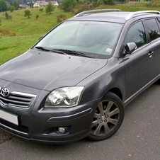 Toyota Avensis Wagon 2.0 D4 Automatic